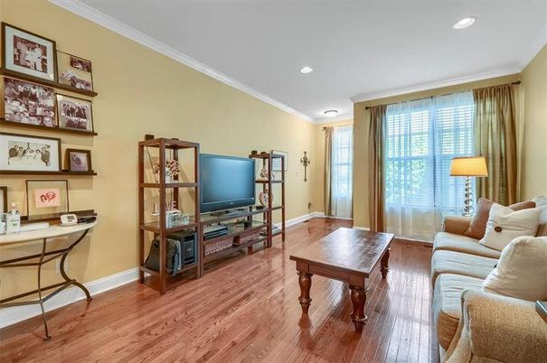 Interior, Living room, Recessed Lighting, Wood Texture Flooring