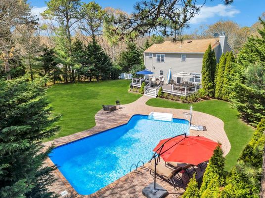 Backyard, Exterior, Pool
