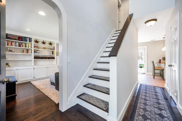 Interior, Pendant Lights, Recessed Lighting, Wood Texture Flooring