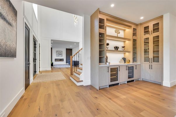 Interior, Recessed Lighting, Wood Texture Flooring