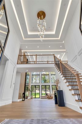 Interior, Pendant Lights, Recessed Lighting, Wood Texture Flooring