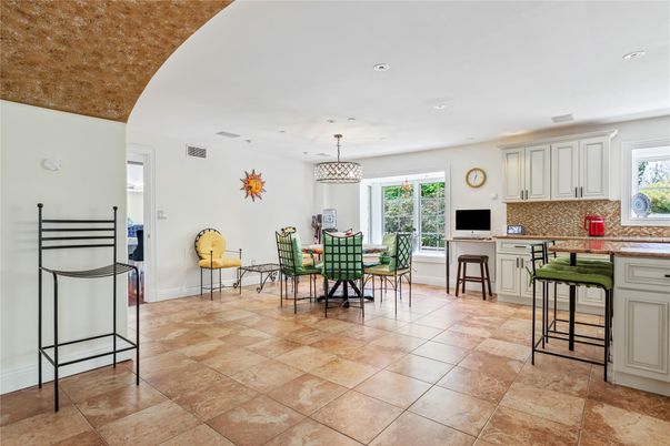Chandelier, Dining room, Interior, Kitchen, Recessed Lighting