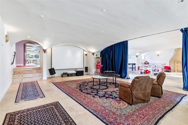 Interior, Recessed Lighting