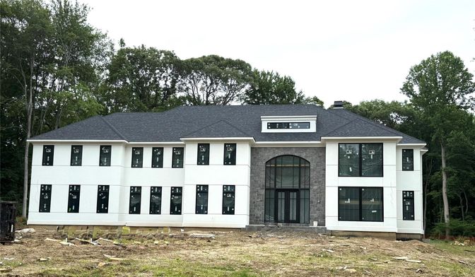 Exterior, Facade, French Provincial