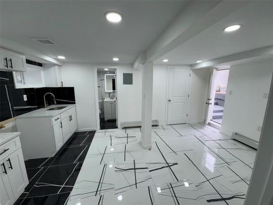 Interior, Kitchen, Marble, Recessed Lighting