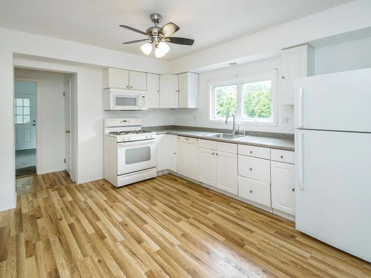 Interior, Kitchen, Wood Texture Flooring
