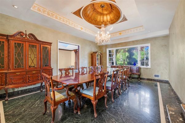 Chandelier, Dining room, Interior, Recessed Lighting