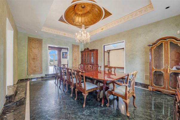 Chandelier, Dining room, Interior