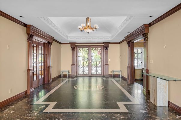 Chandelier, Interior, Recessed Lighting