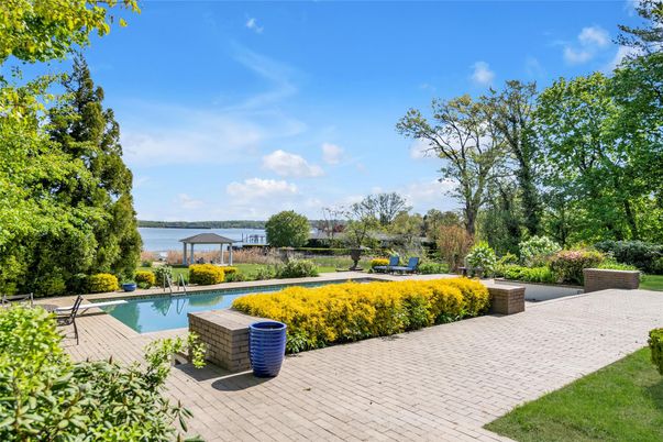 Backyard, Exterior, Pool, Water