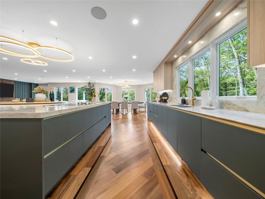 Dining room, Interior, Kitchen, Pendant Lights, Recessed Lighting, Wood Texture Flooring