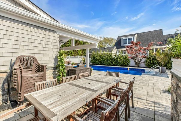 Exterior, Fireplace, Pool