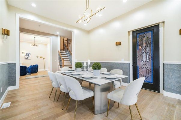 Chandelier, Dining room, Interior, Pendant Lights, Recessed Lighting, Wood Texture Flooring