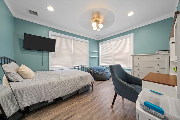 Bedroom, Interior, Recessed Lighting, Wood Texture Flooring