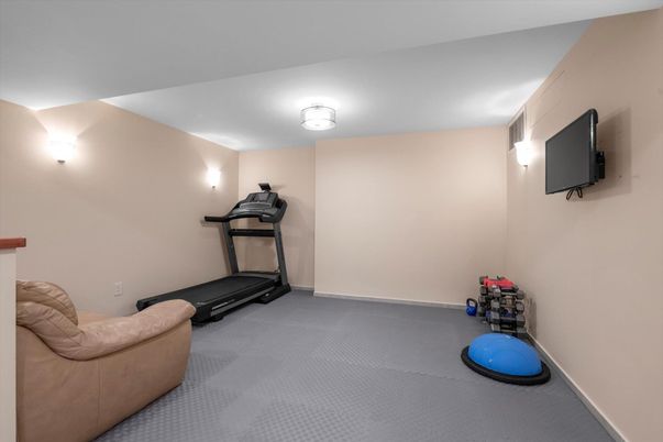 Fitness Equipment, Interior