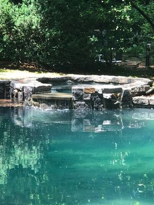 Exterior, Lake