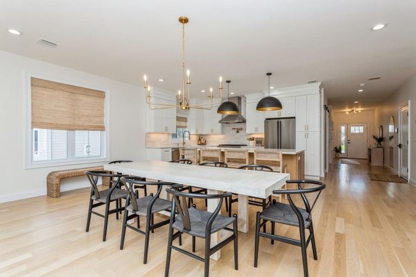 Dining room, Interior, Kitchen, Pendant Lights, Recessed Lighting, Stainless Steel Appliances, Wood Texture Flooring