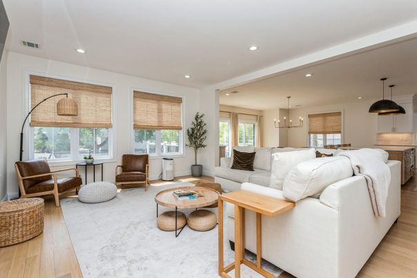 Interior, Living room, Pendant Lights, Recessed Lighting, Wood Texture Flooring