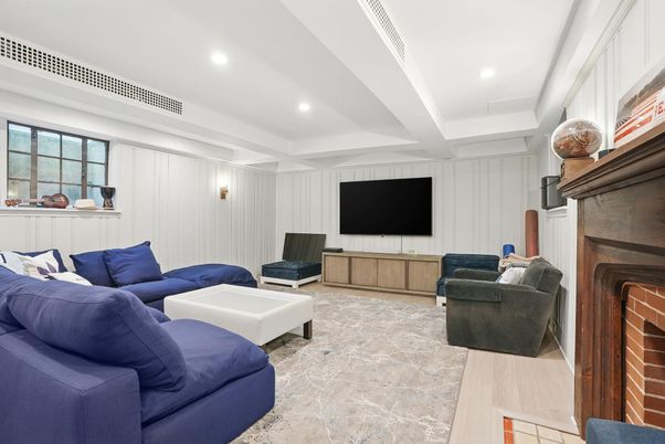 Fireplace, Interior, Living room, Recessed Lighting