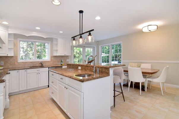 Dining room, Interior, Kitchen, Pendant Lights, Recessed Lighting