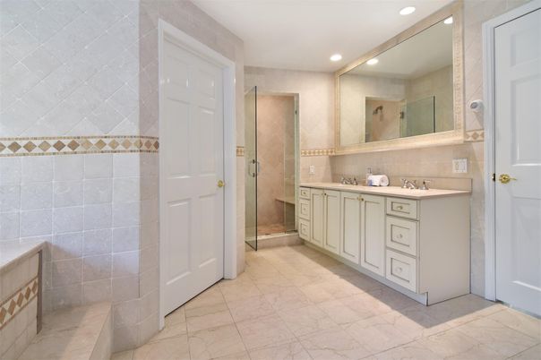 Bathroom, Dual Sink Vanities, Glass Shower, Interior, Recessed Lighting