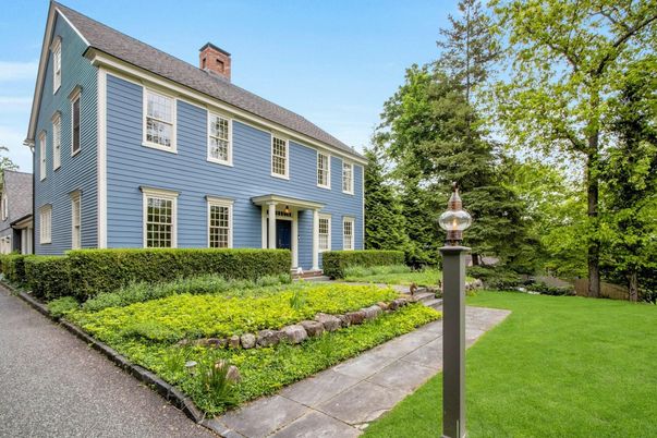 Backyard, Exterior, Facade, Georgian