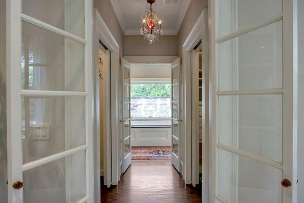 Chandelier, Interior, Wood Texture Flooring