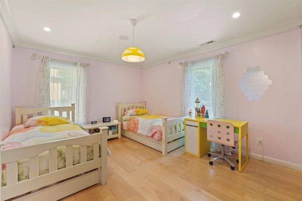 Bedroom, Home Office, Interior, Pendant Lights, Recessed Lighting, Wood Texture Flooring