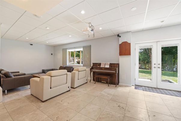 Interior, Living room, Piano, Recessed Lighting