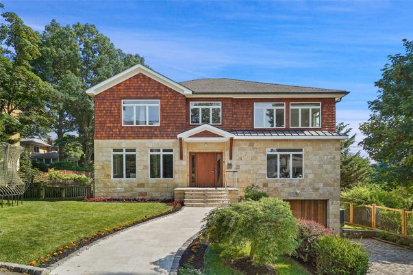 Exterior, Facade, Brick Traditional