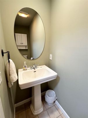 Bathroom, Interior