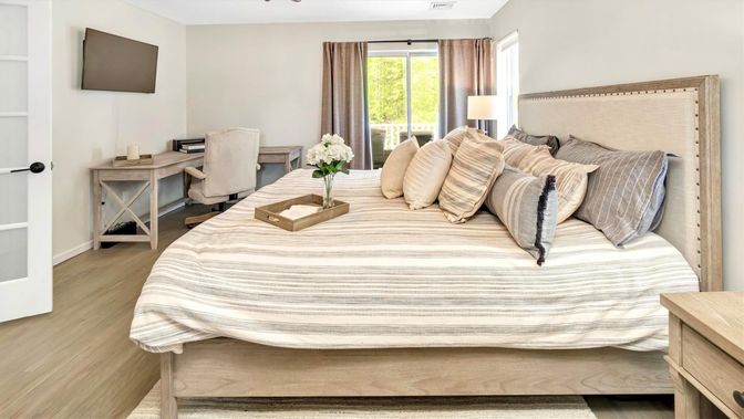 Bedroom, Home Office, Interior, Wood Texture Flooring