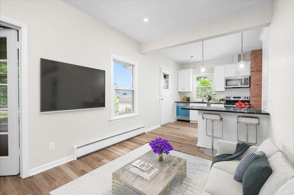 Interior, Kitchen, Living room, Pendant Lights, Recessed Lighting, Stainless Steel Appliances, Wood Texture Flooring