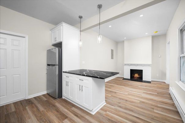 Fireplace, Interior, Kitchen, Pendant Lights, Recessed Lighting, Wood Texture Flooring