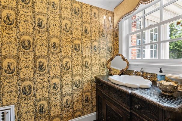 Bathroom, Interior, Tile Countertops
