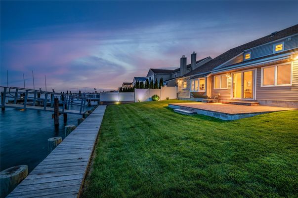 Backyard, Exterior, Lake