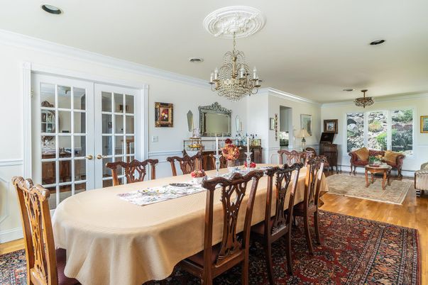 Chandelier, Dining room, Interior, Living room, Wood Texture Flooring
