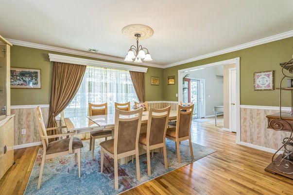 Chandelier, Dining room, Interior, Wood Texture Flooring
