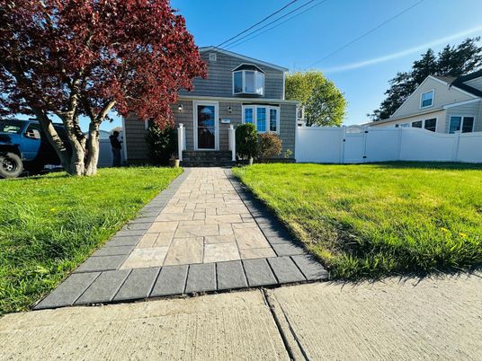 Exterior, Facade, Cape Cod