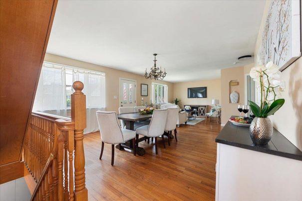 Chandelier, Dining room, Fireplace, Interior, Living room, Wood Texture Flooring