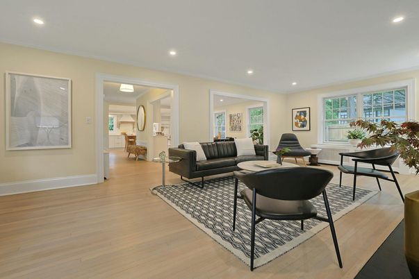 Interior, Living room, Recessed Lighting, Wood Texture Flooring