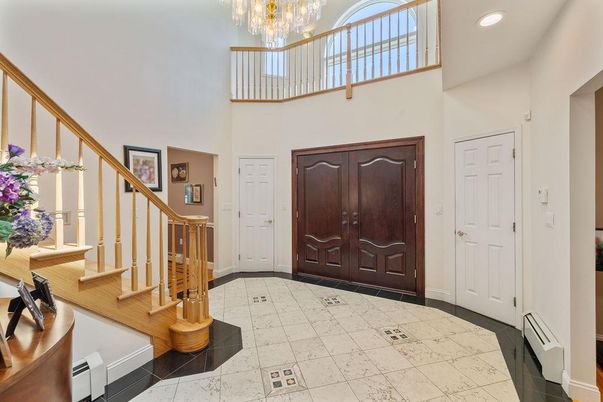 Chandelier, Interior, Recessed Lighting