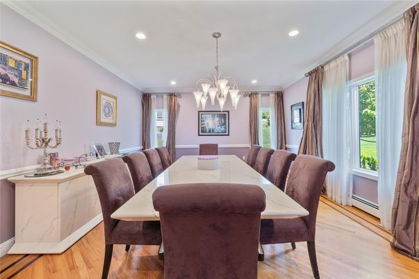 Chandelier, Dining room, Interior, Recessed Lighting, Wood Texture Flooring