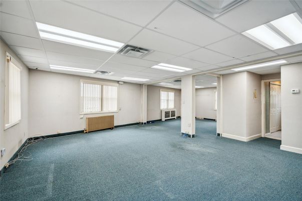 Empty room, Interior, Recessed Lighting