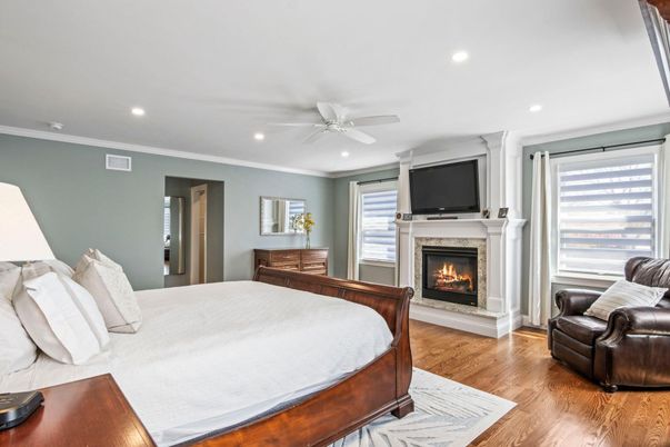 Bedroom, Fireplace, Interior, Recessed Lighting, Wood Texture Flooring