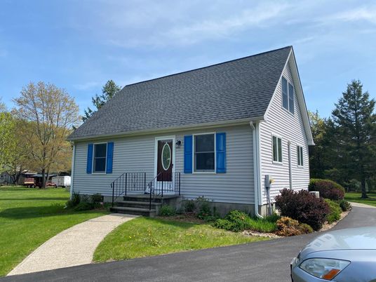 Exterior, Facade, Cape Cod