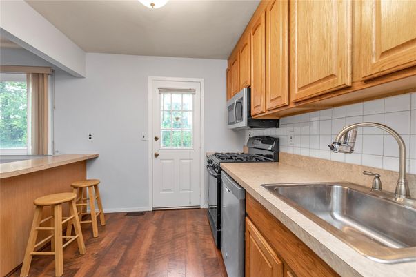 Interior, Kitchen, Wood Texture Flooring