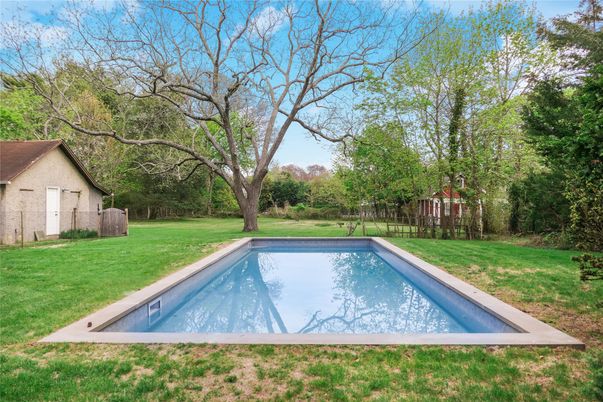 Backyard, Exterior, Pool