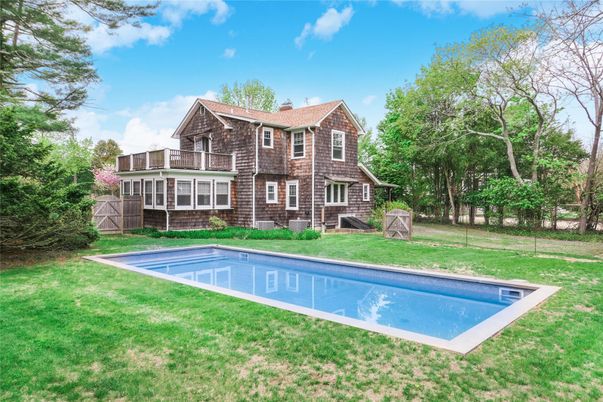 Backyard, Exterior, Pool