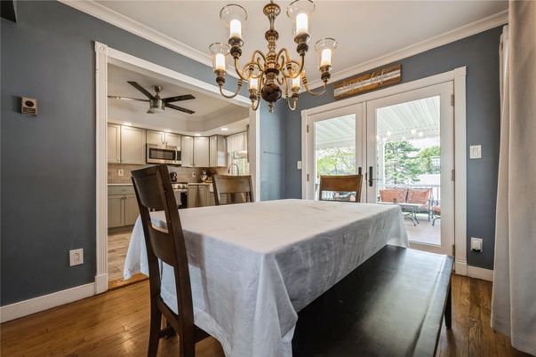 Chandelier, Dining room, Interior, Kitchen, Wood Texture Flooring